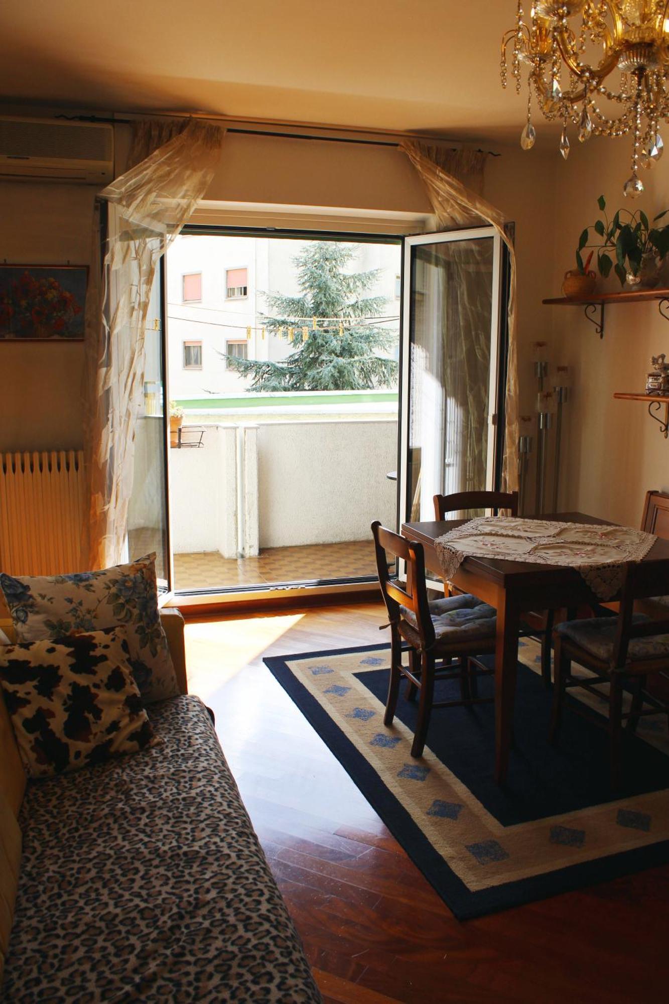Appartamento Casa Mira - Ampio, Fully Equipped E Zona Tranquilla Trieste Esterno foto